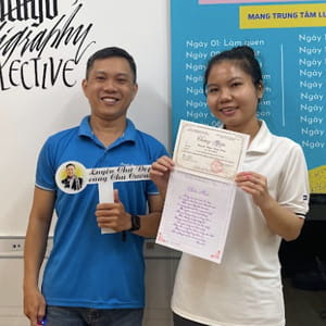 Học viên luyện chữ đẹp