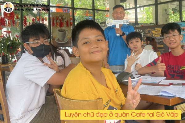 Khóa rèn chữ đẹp học sinh cấp 2 cấp 3 quán cafe Gò Vấp cải thiện nét chữ đều đẹp và rõ ràng