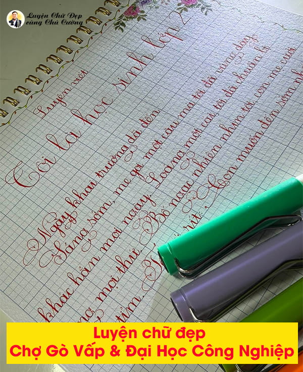 Địa chỉ luyện chữ đẹp Chợ Gò Vấp uy tín hướng dẫn phương pháp cầm bút thả lỏng và viết nhanh ứng dụng